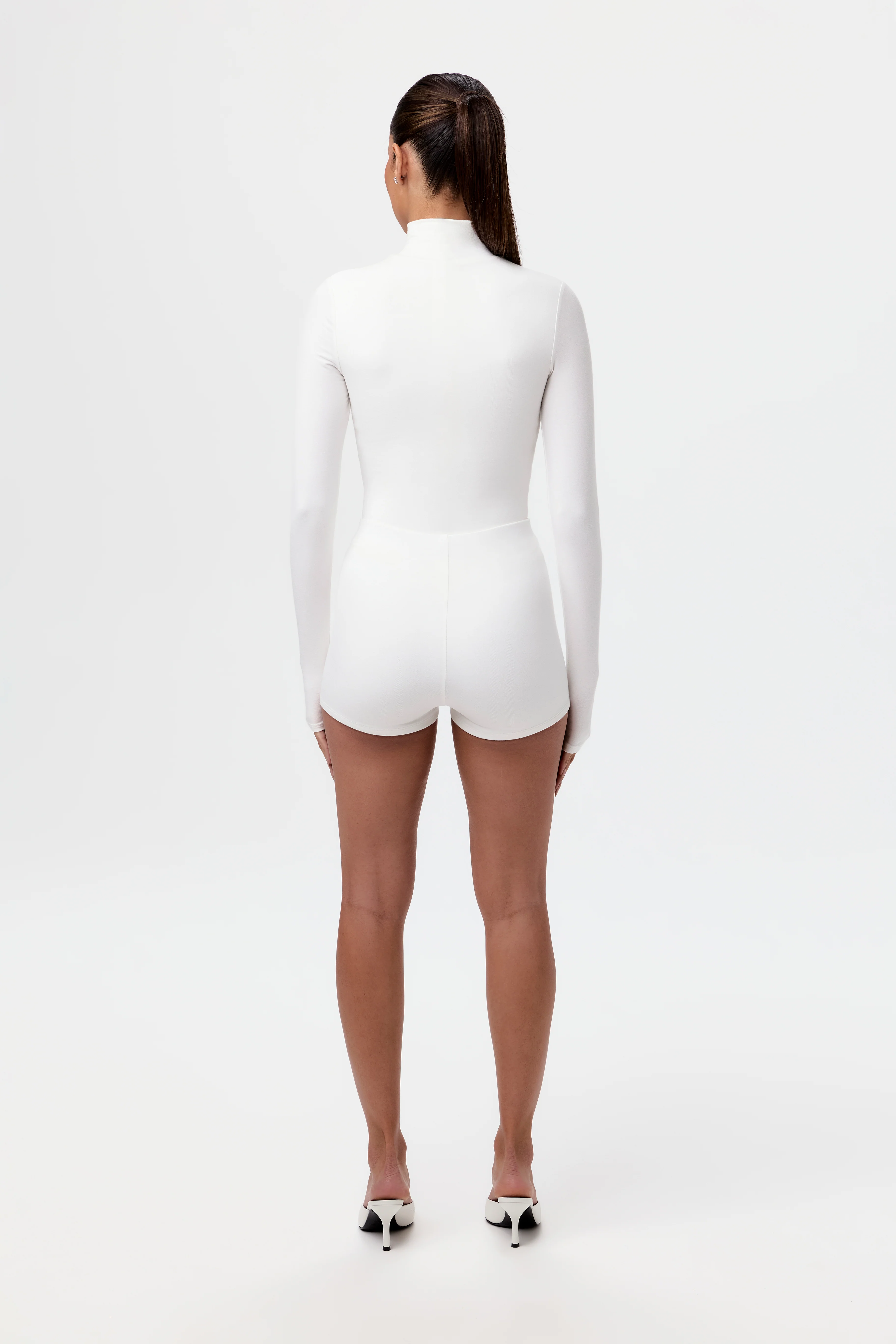 Smooth Turtleneck Sculpt Top - Image 9