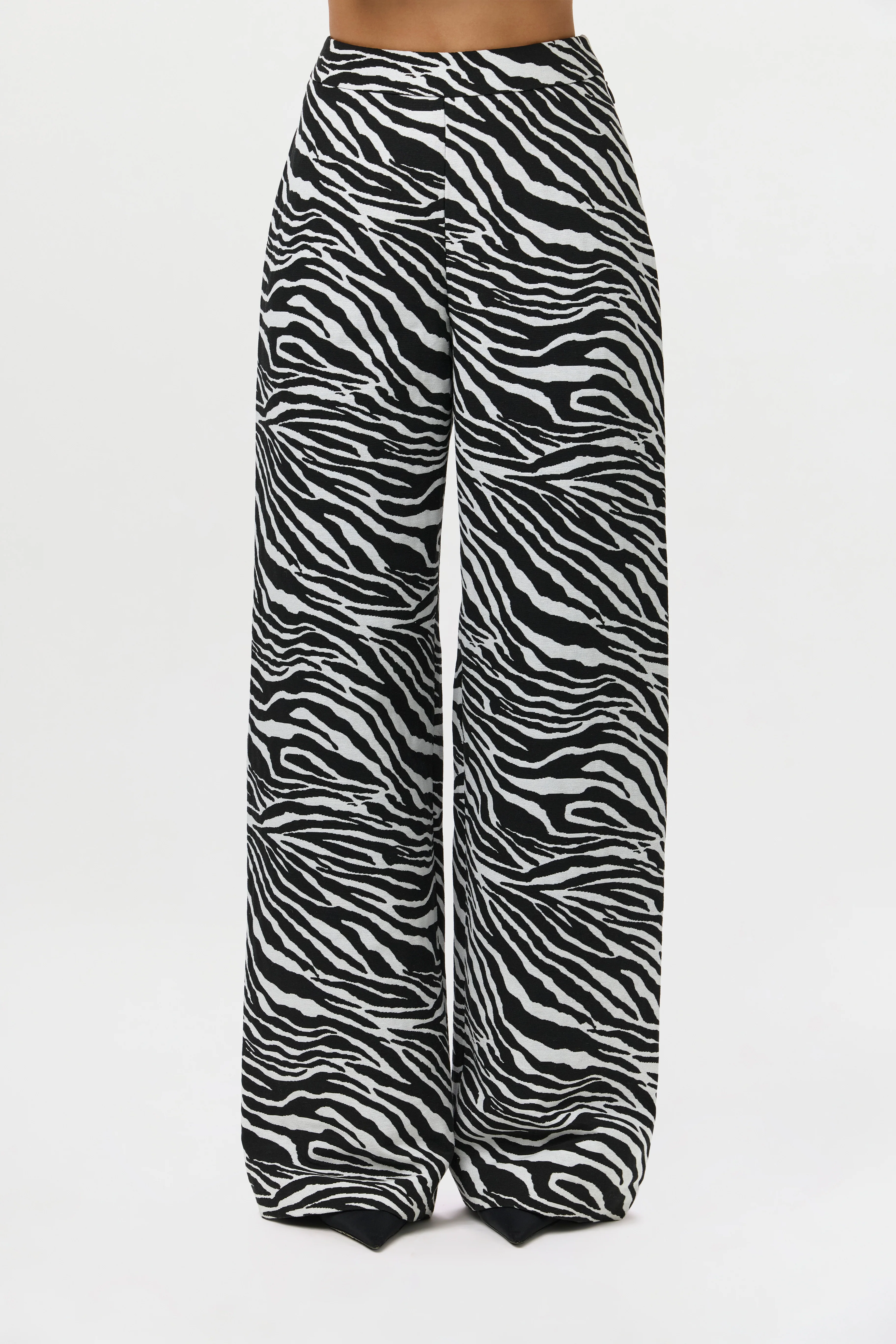 Suiting Zebra Jacquard Wide-Leg Pant - Image 5