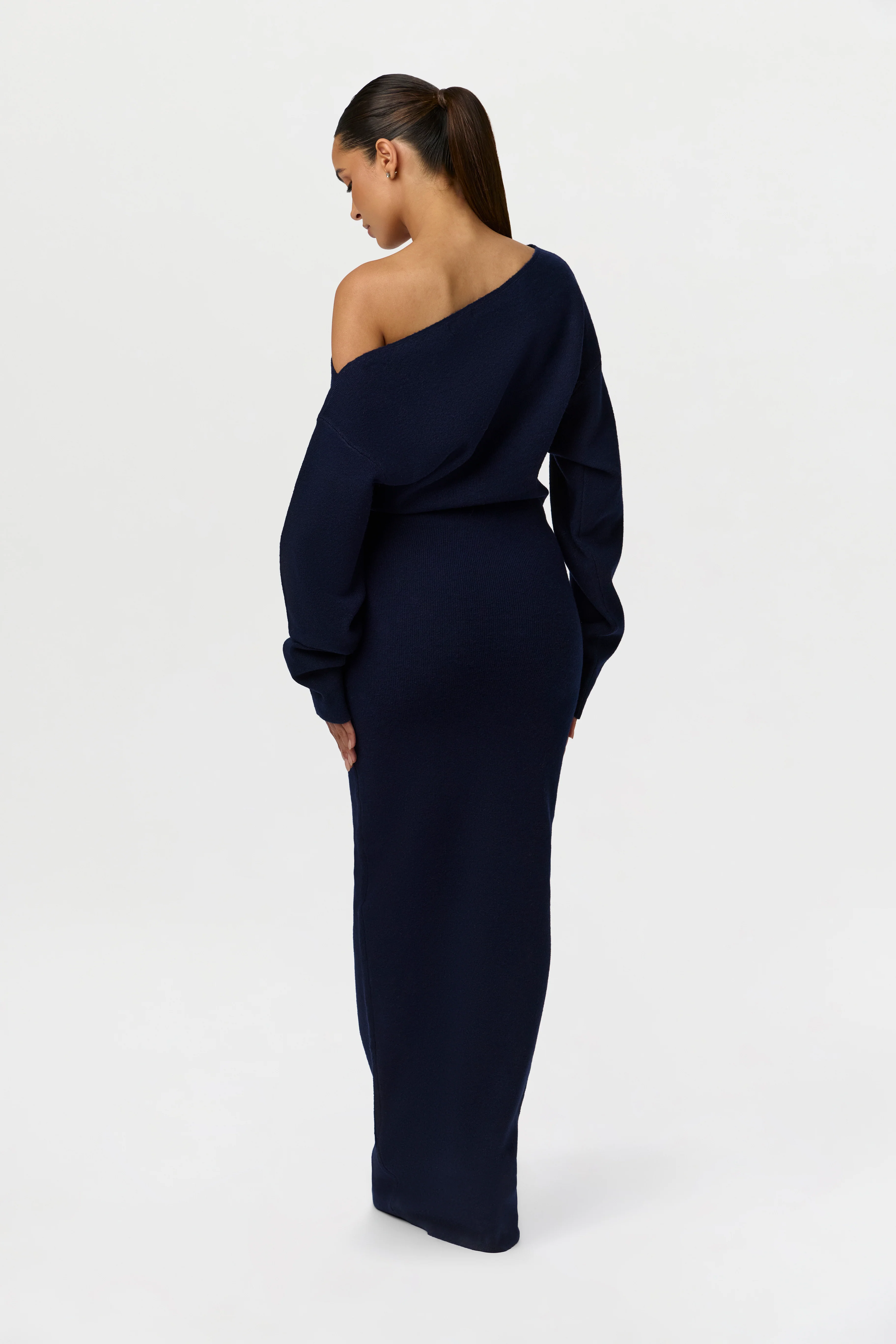 Knit Off-Shoulder Sweater Maxi Dress - Image 19