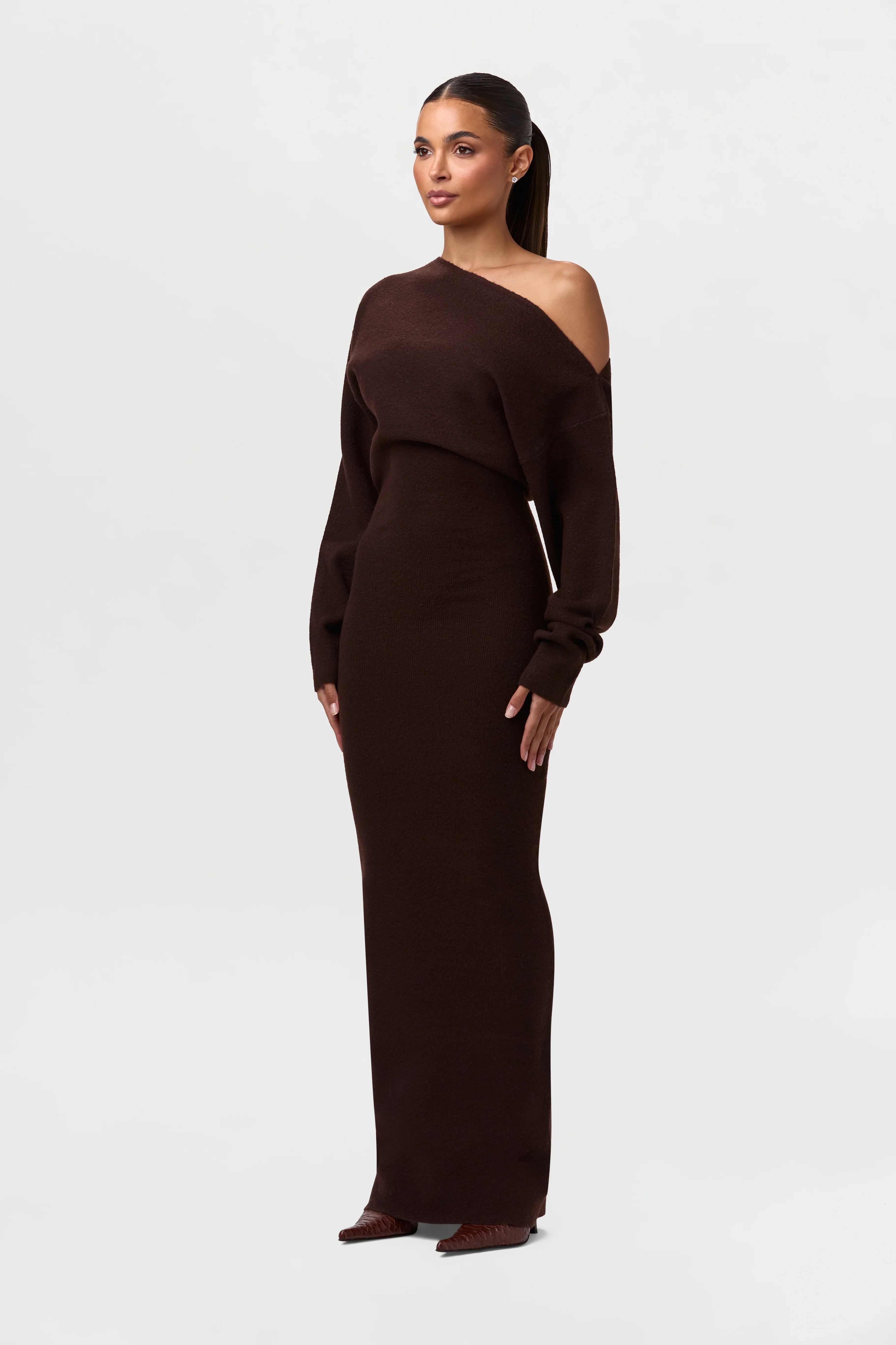 Knit Off-Shoulder Sweater Maxi Dress - Image 22