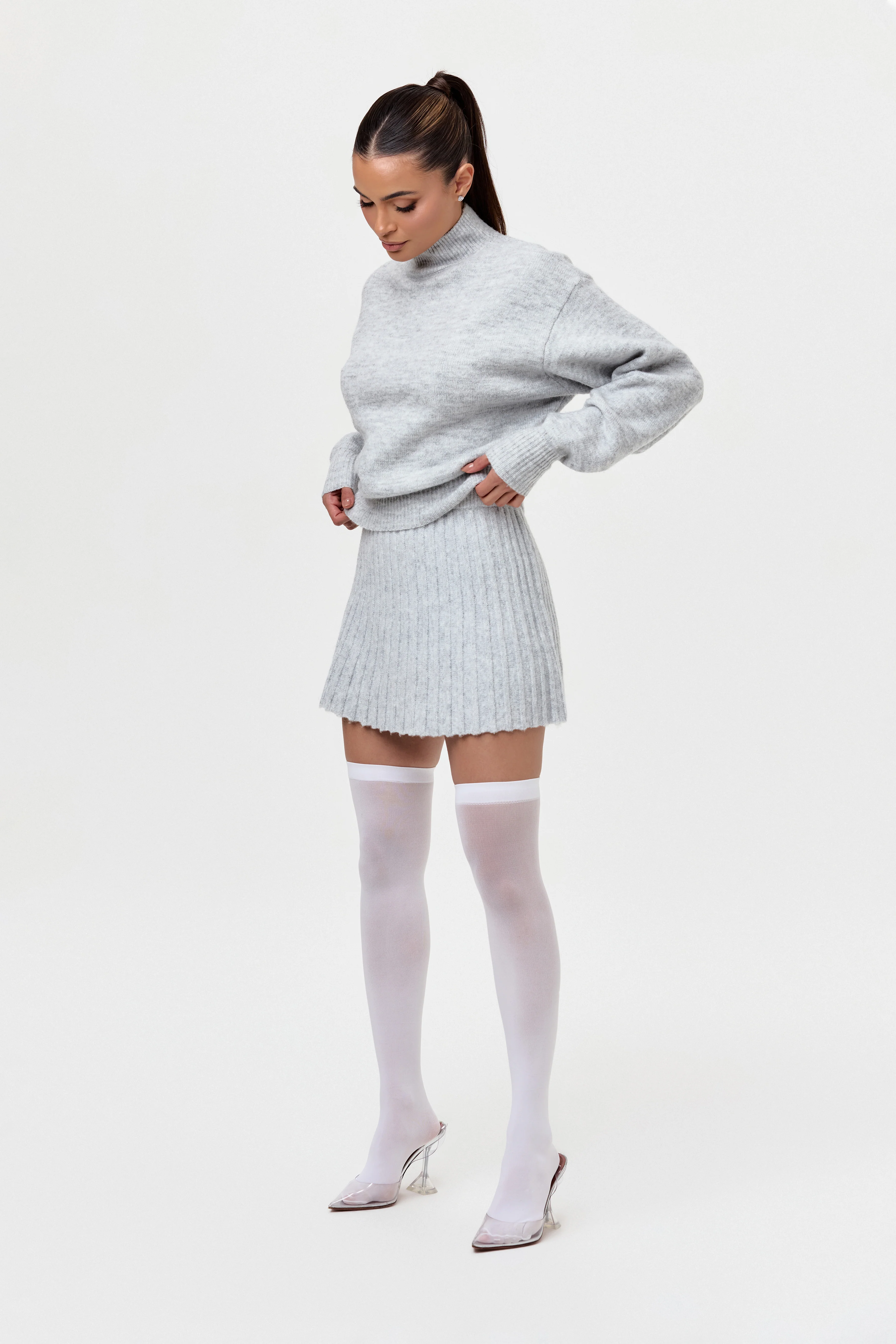 Pleated Knit Sweater Mini Skirt - Image 25