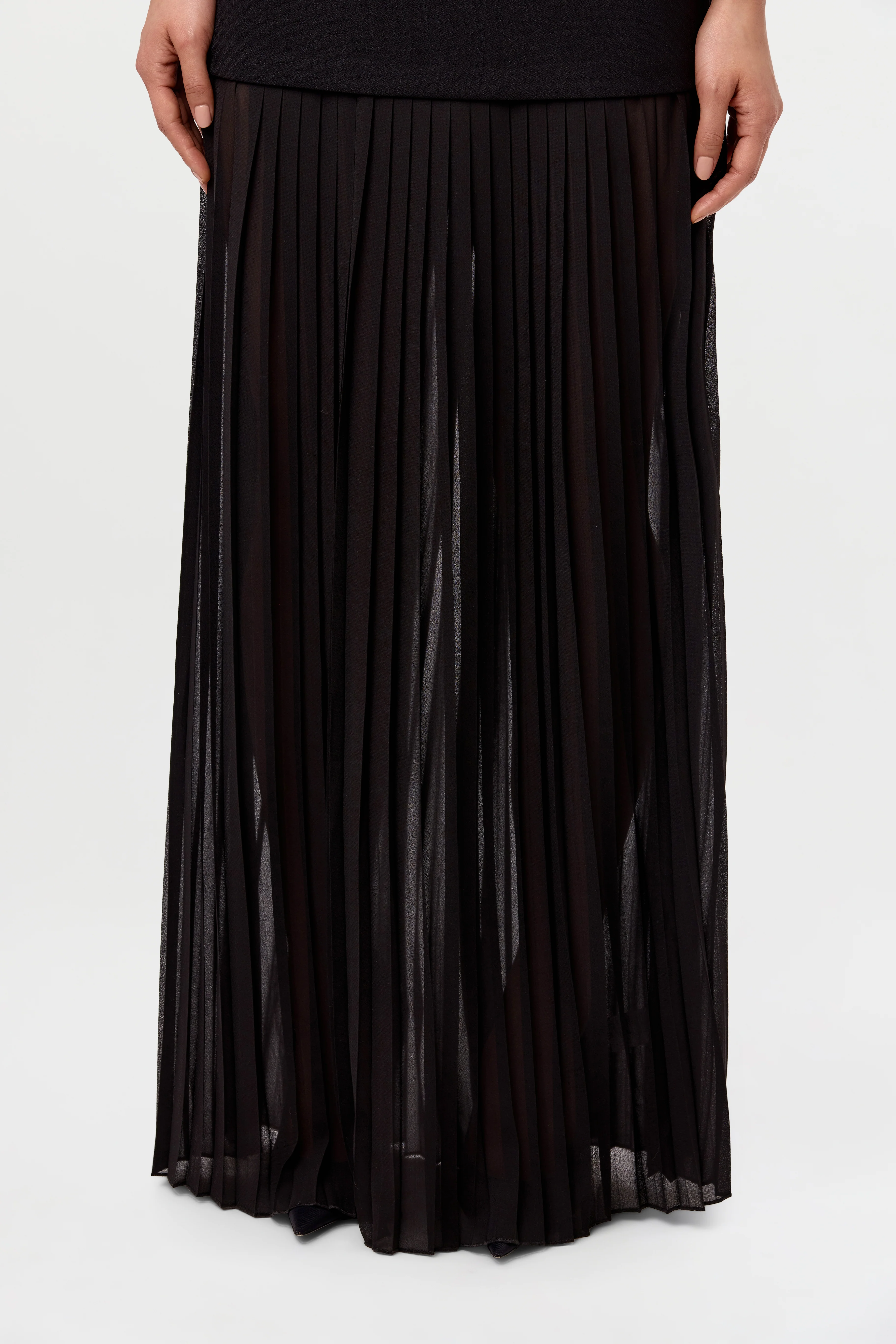 Pleated Sleeveless Maxi Dress - Image 6