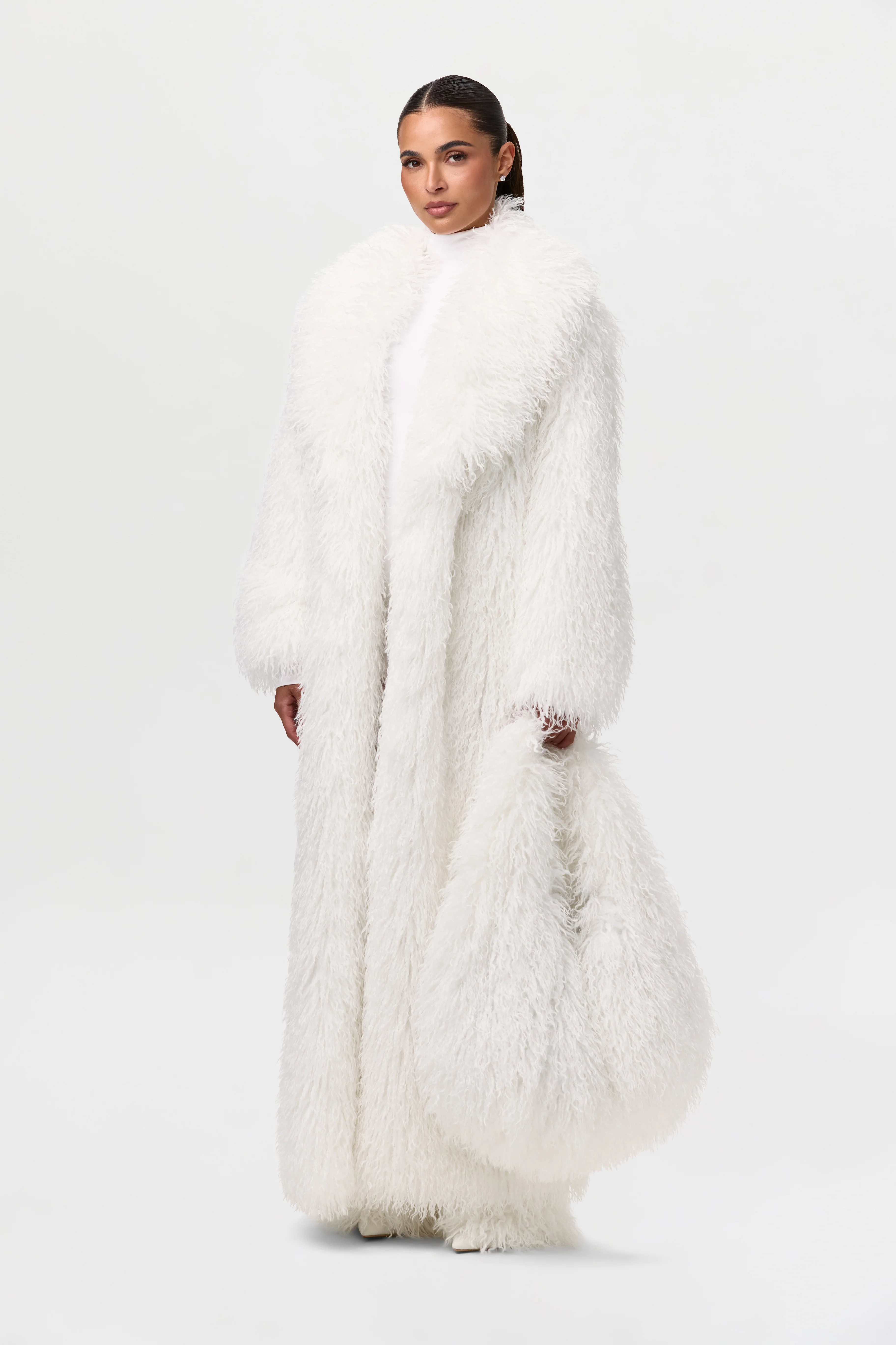 Faux Fur Plush Shoulder Bag - Image 11