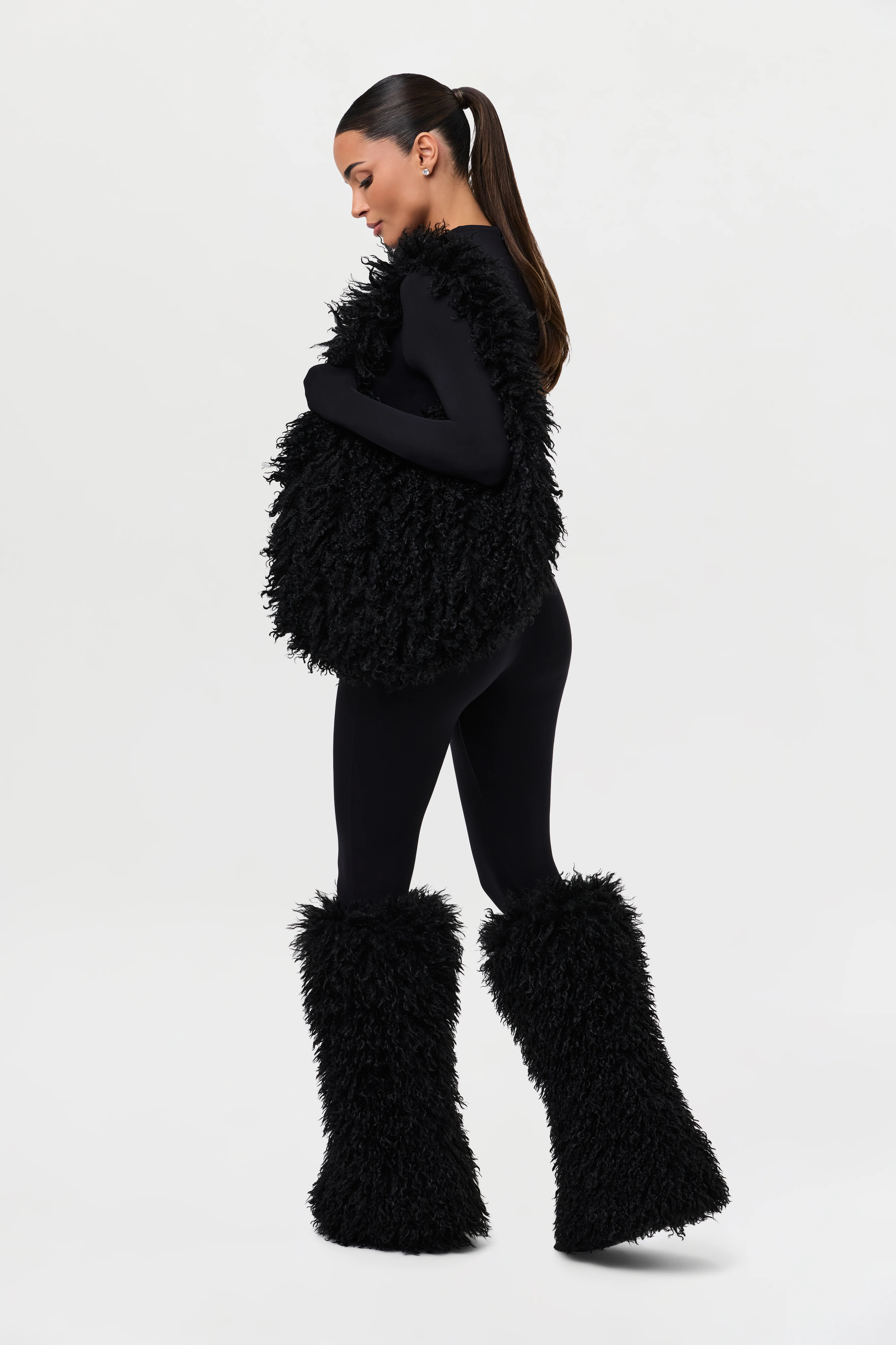 Faux Fur Plush Shoulder Bag - Image 8