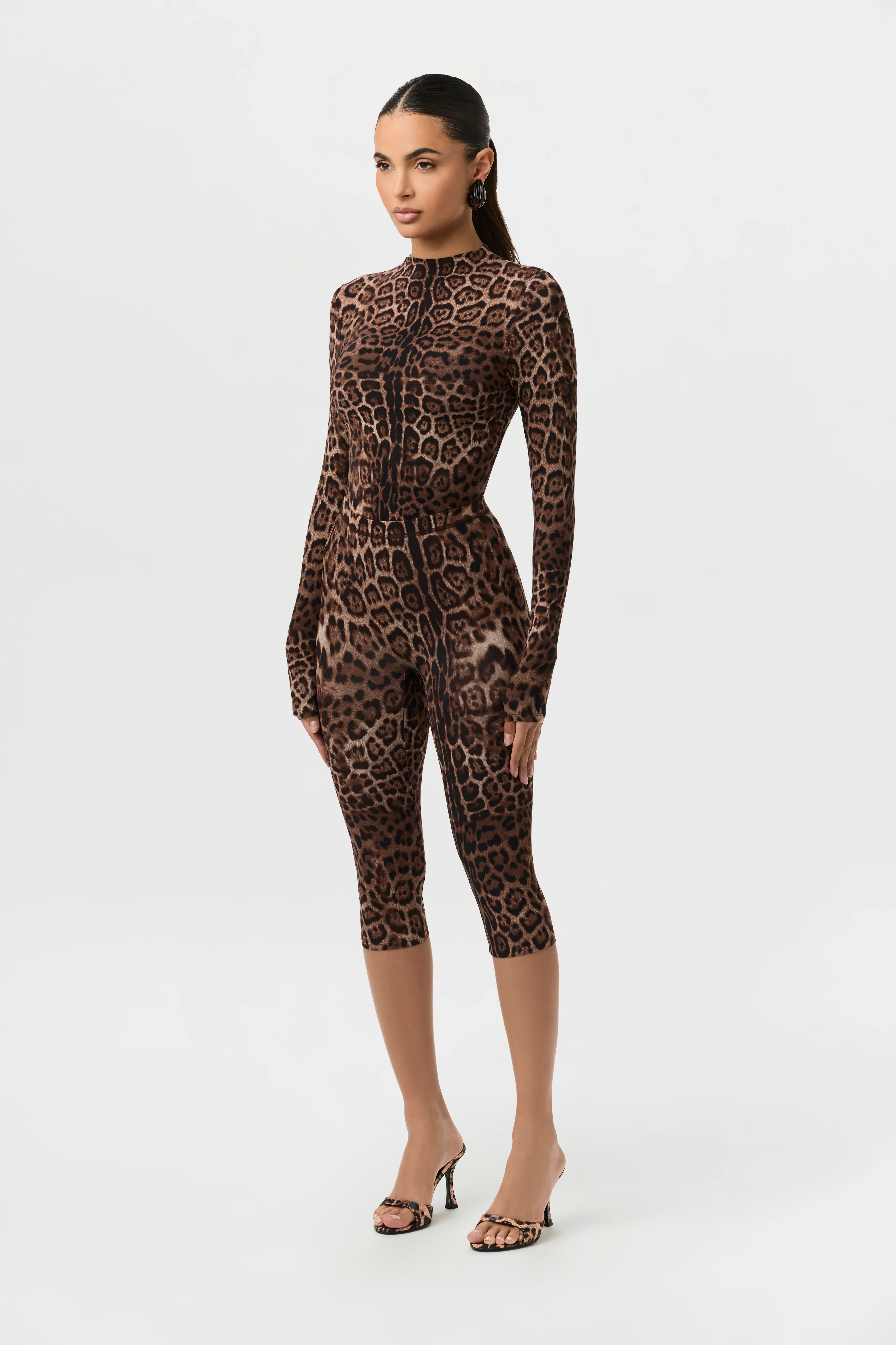 Naked Print Capri Leggings - Image 15