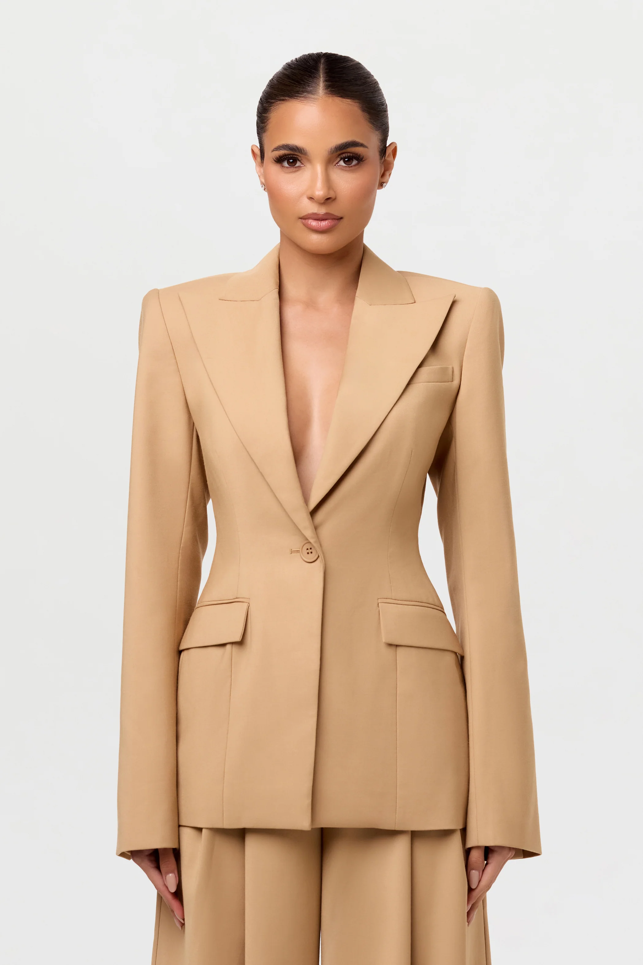 Power Shoulder Fitted Suit Blazer - Image 26