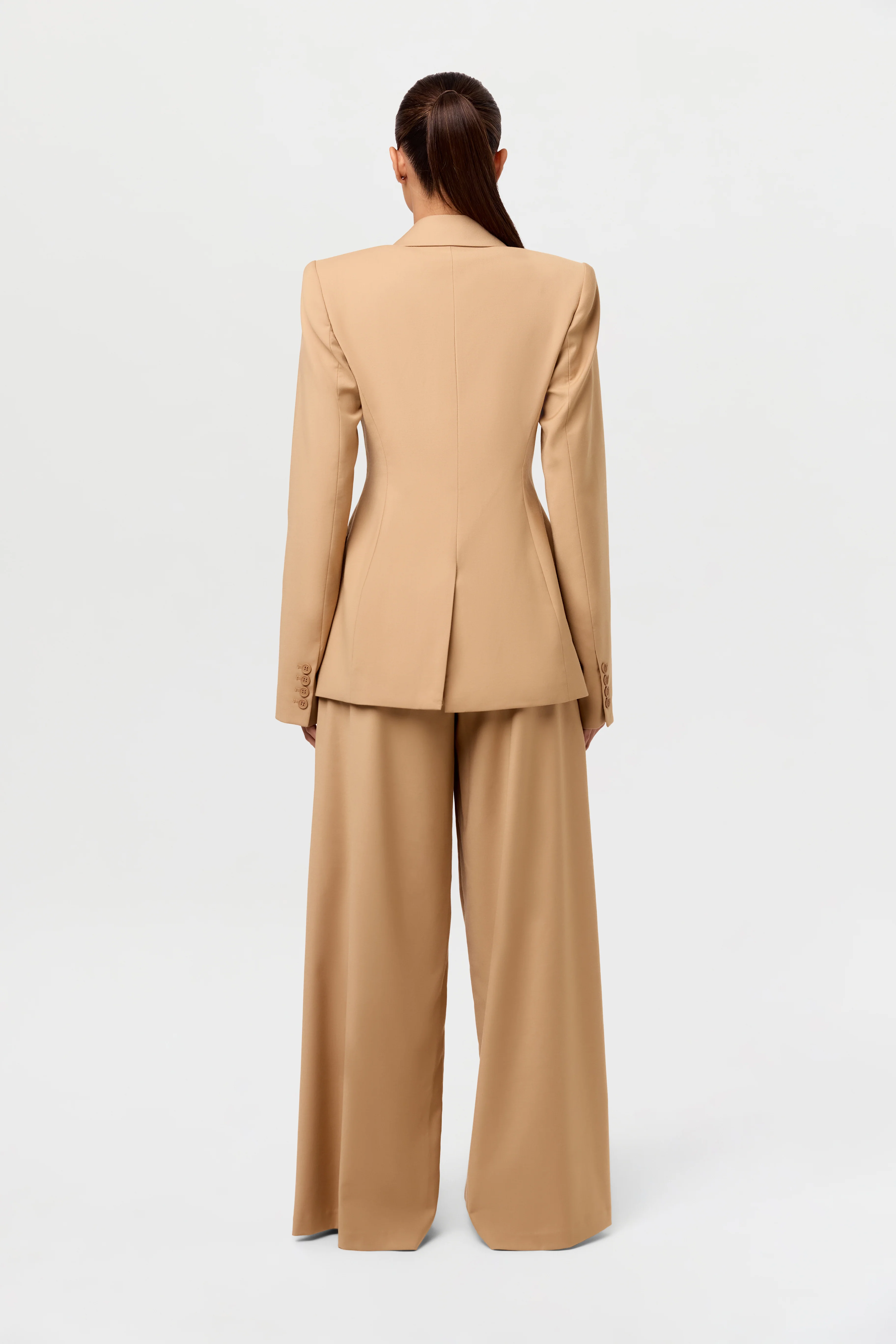 Power Shoulder Fitted Suit Blazer - Image 30
