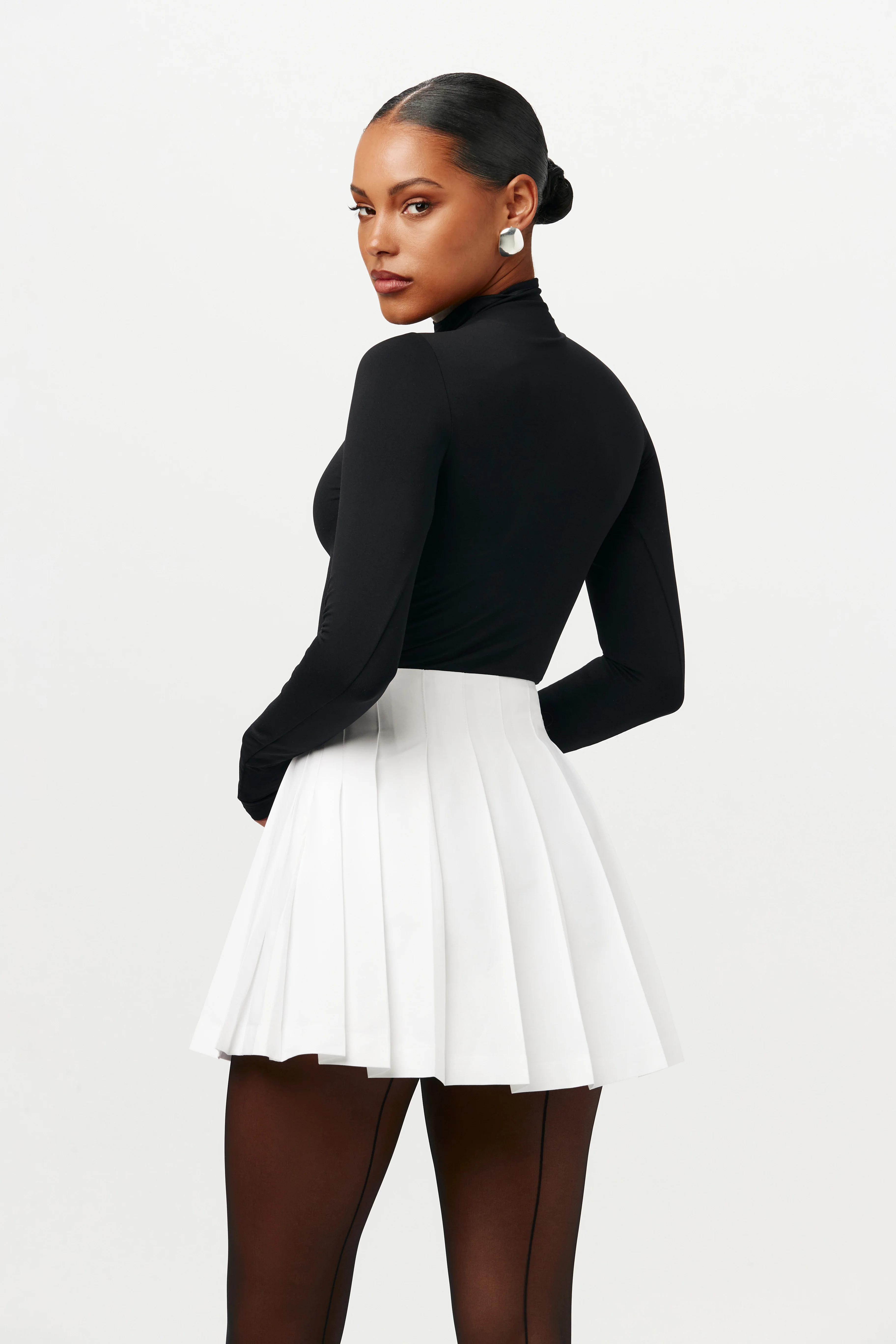 Shirting Pleated Mini Skirt - Image 5
