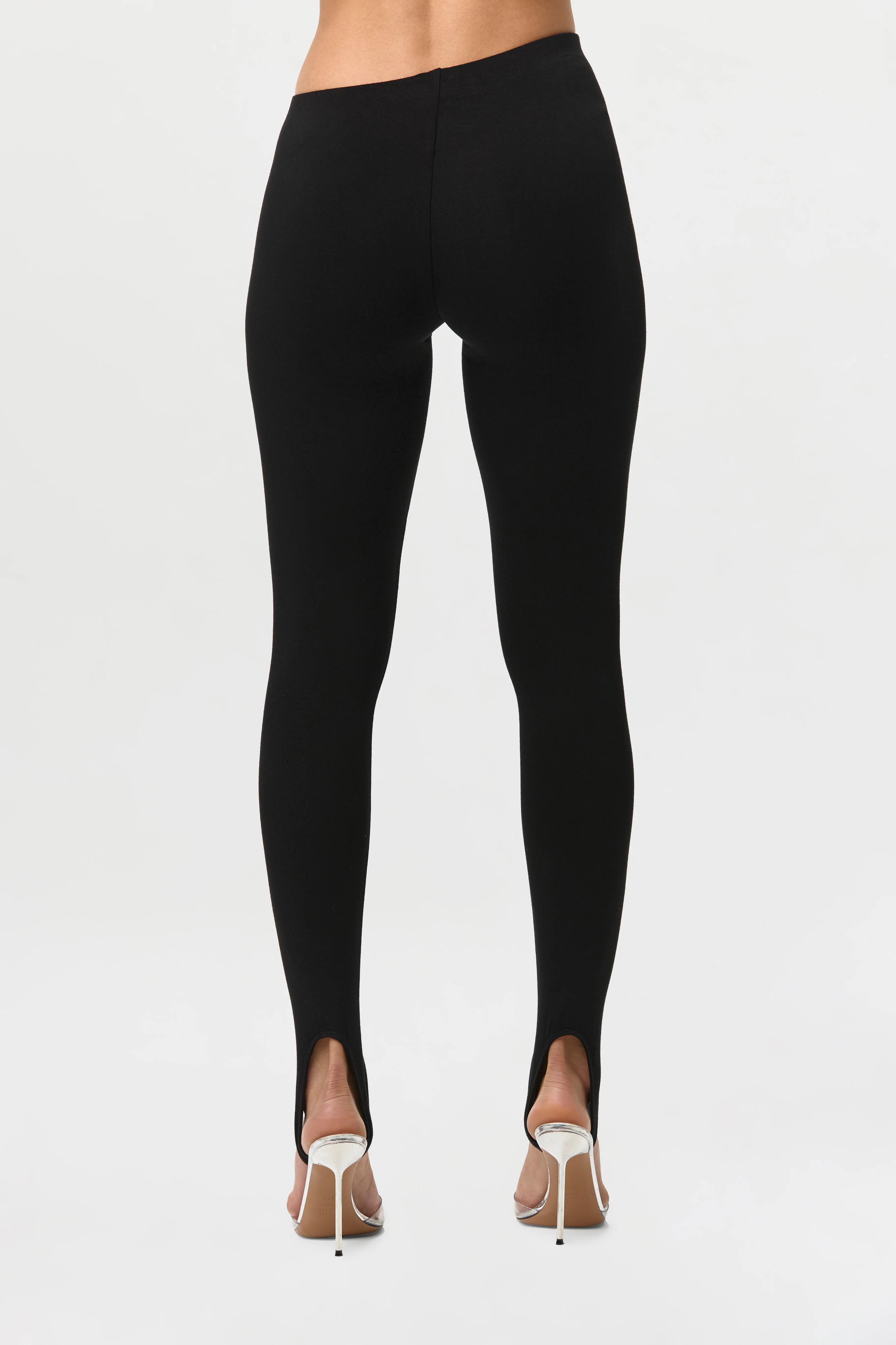 Smooth Asymmetric Stirrup Legging - Image 6