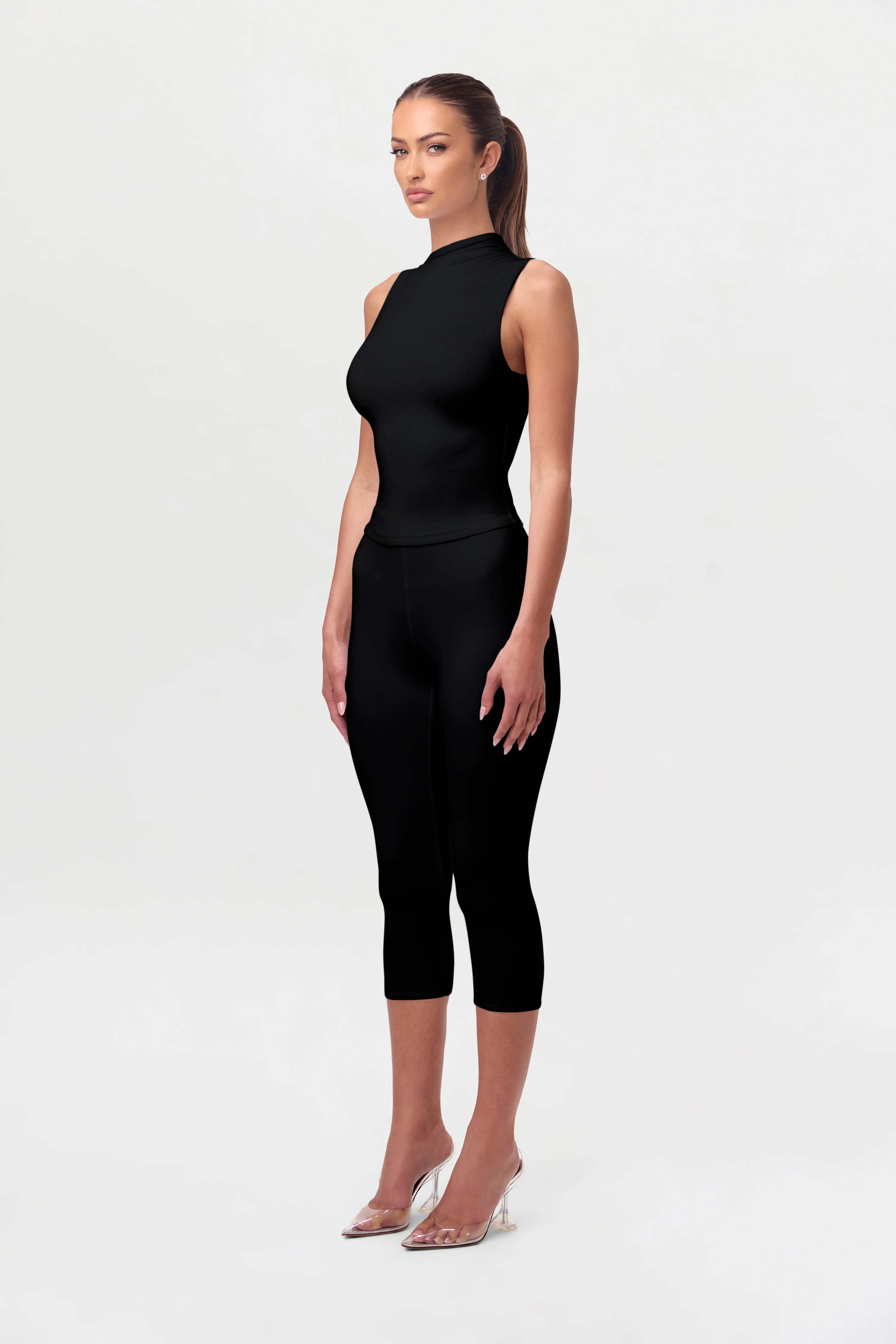 Smooth Sleeveless Top - Image 5