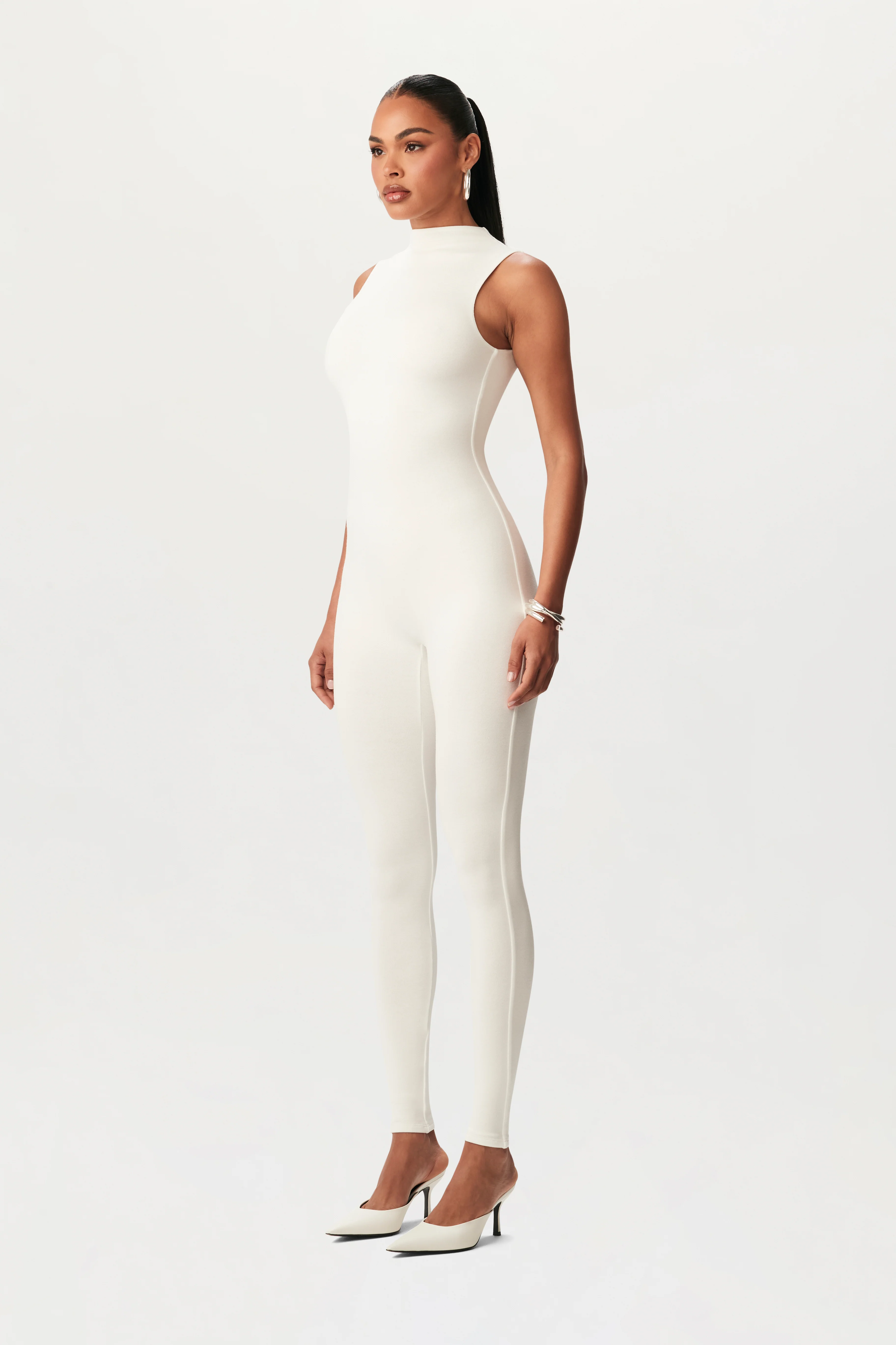 NW Sleeveless Sculpt Jumpsuit - Image 14