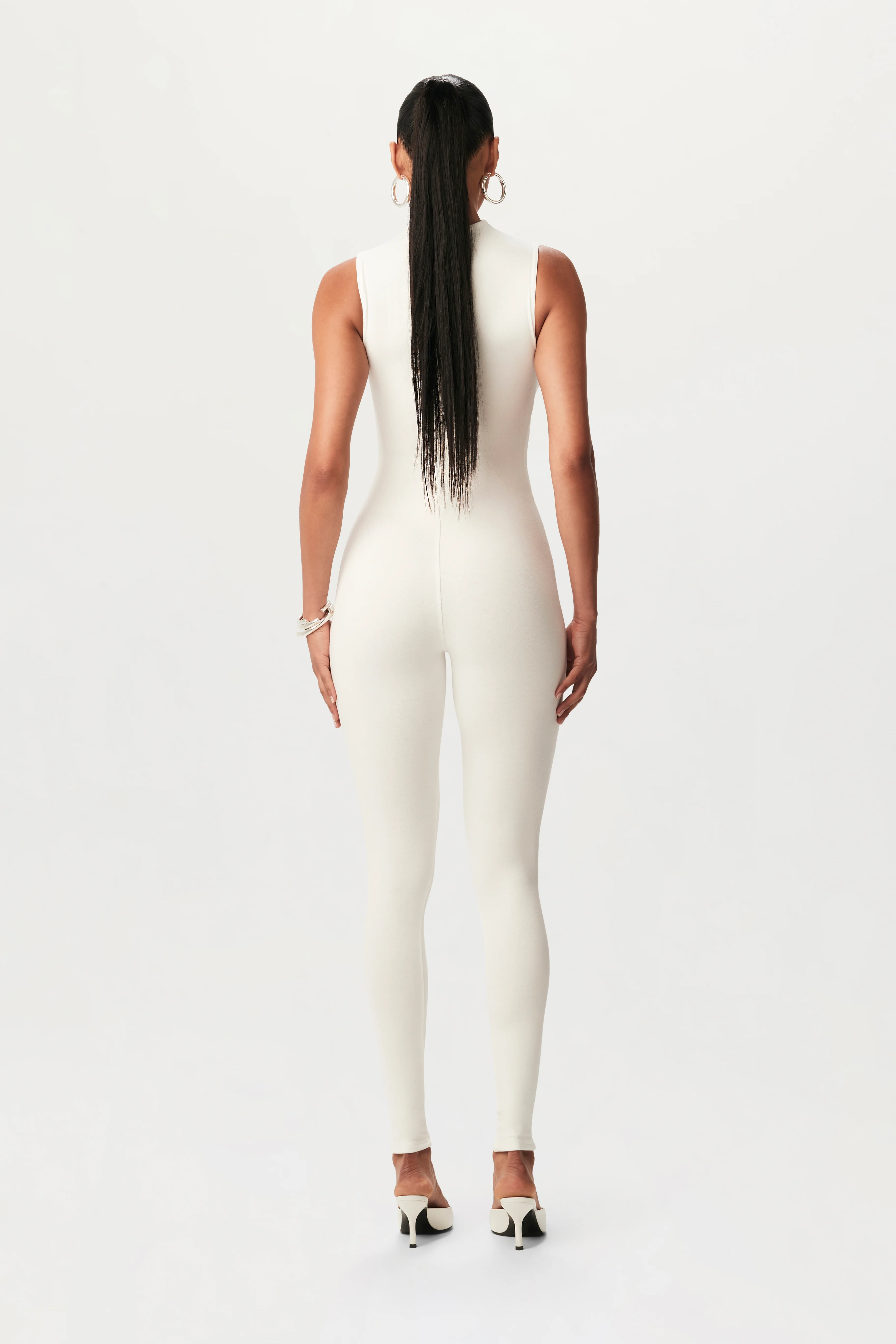 NW Sleeveless Sculpt Jumpsuit - Image 15