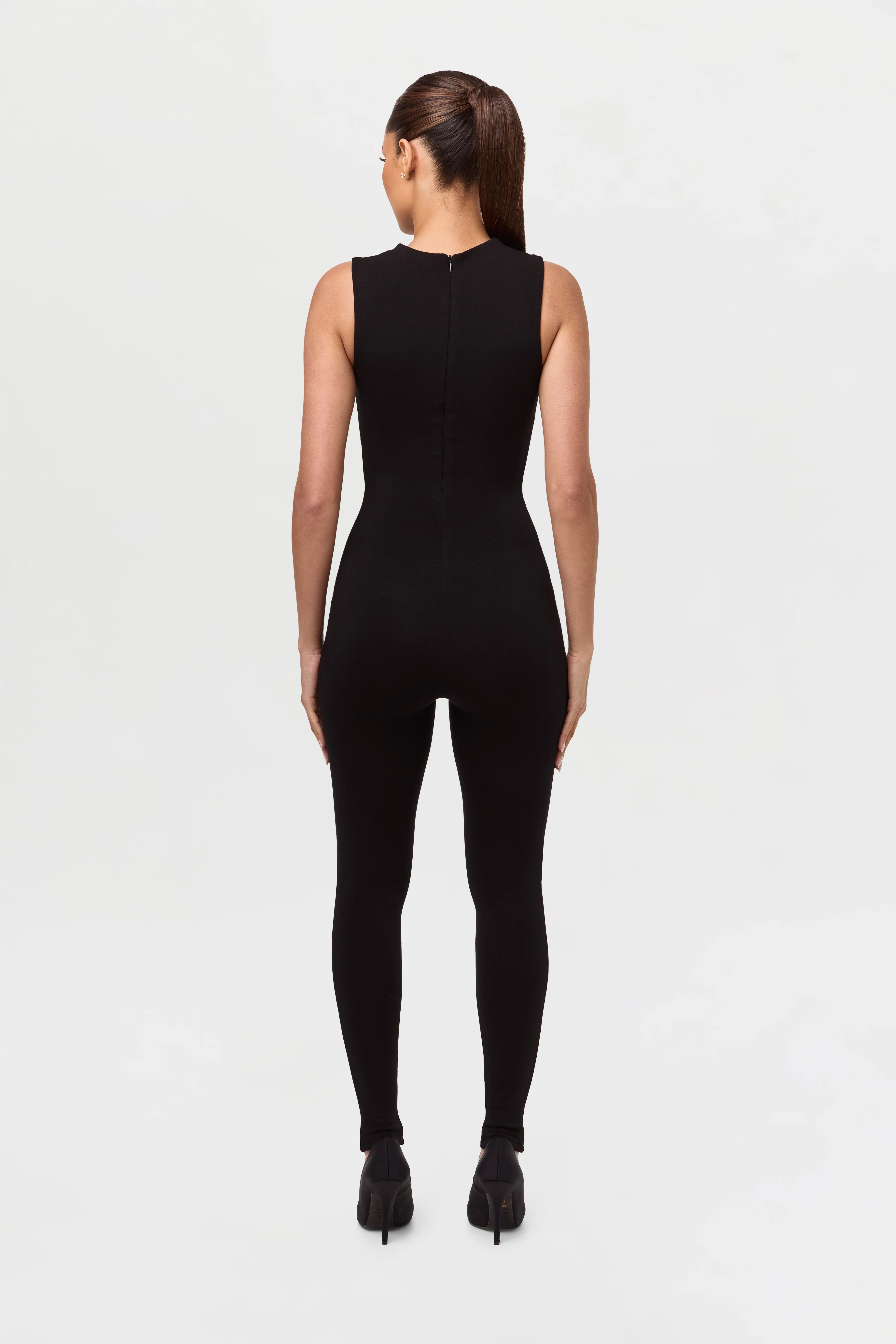 NW Sleeveless Sculpt Jumpsuit - Image 4