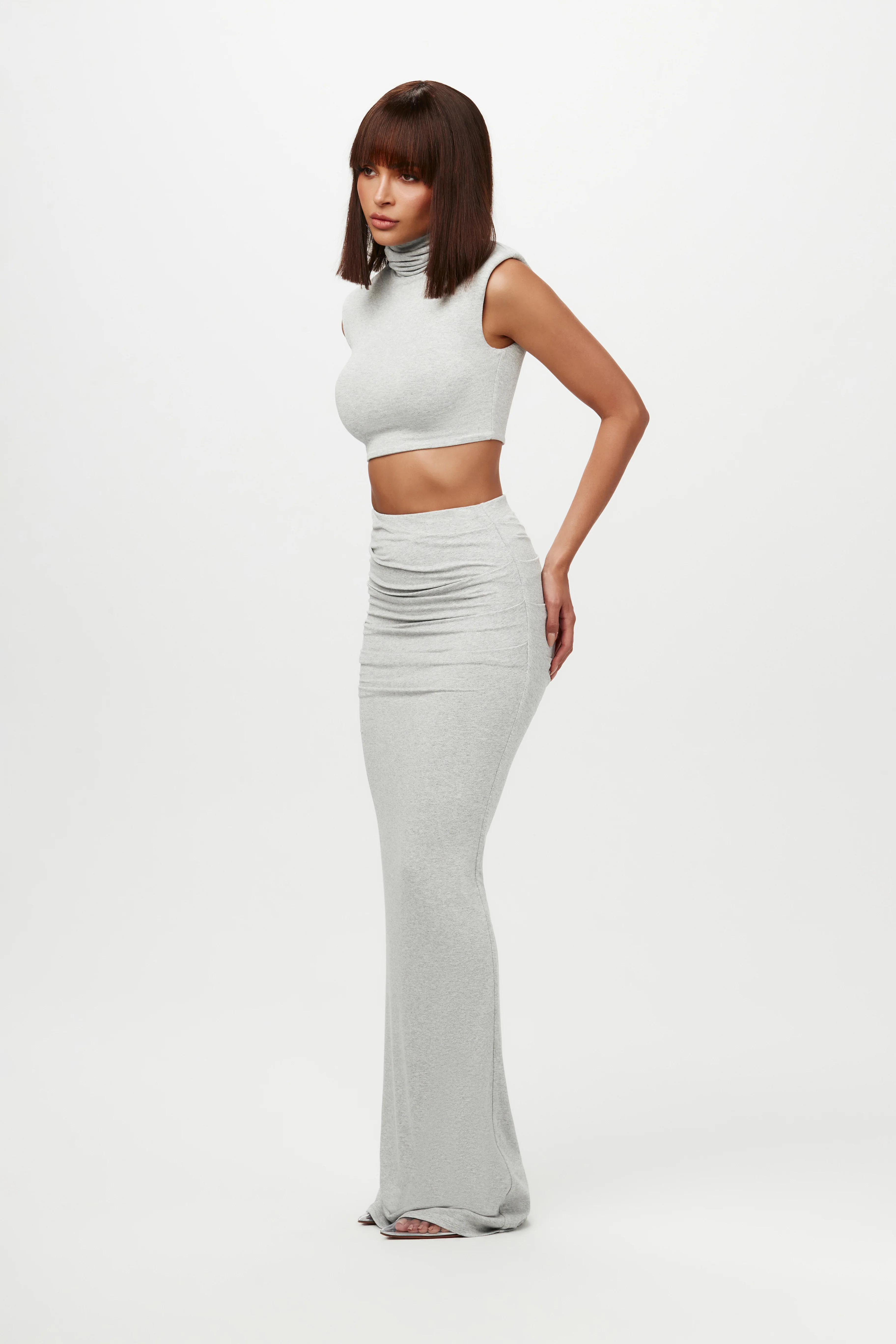 NW Turtleneck Sleeveless Crop Top - Image 4