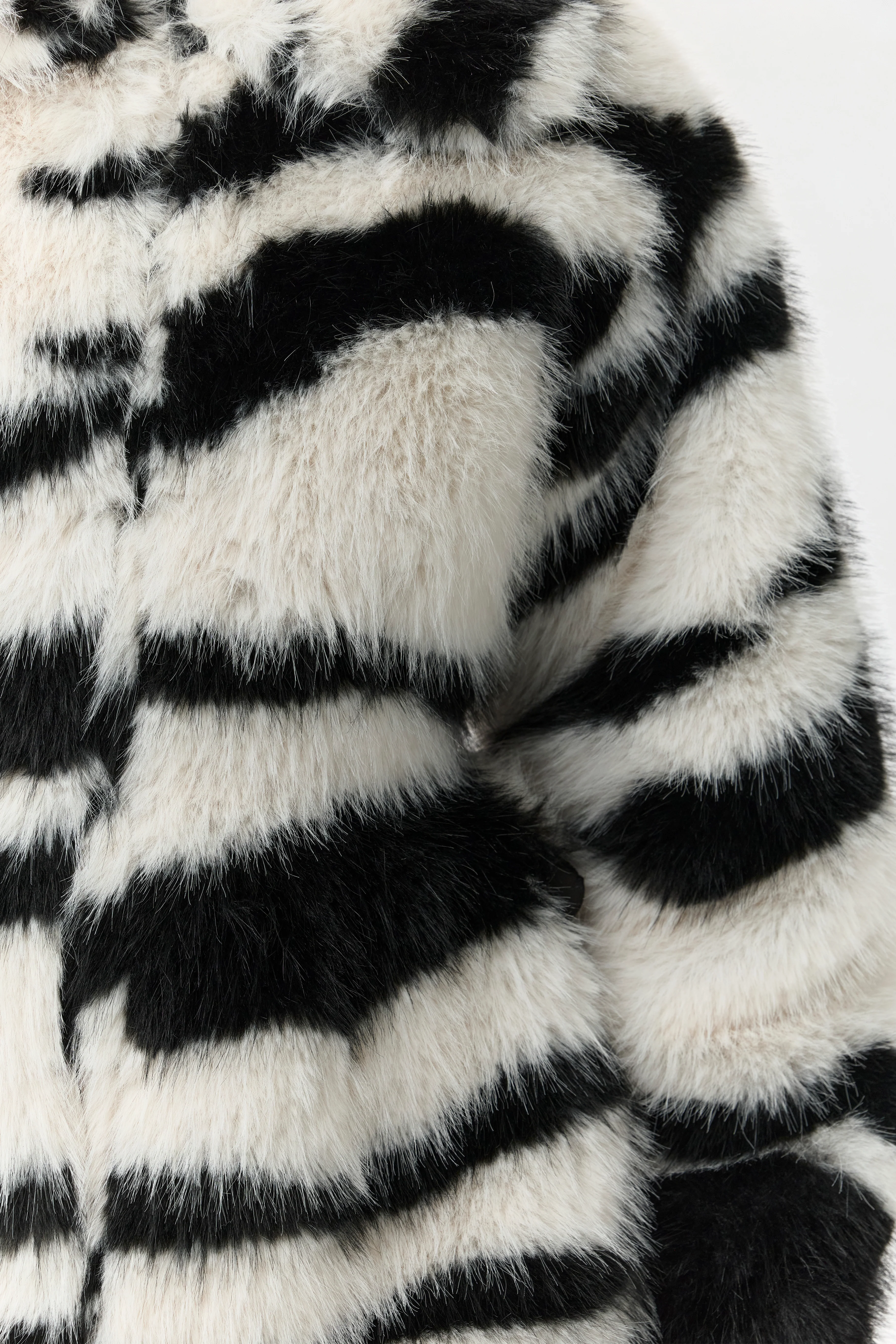 Faux Fur Plush Zebra Coat - Image 6
